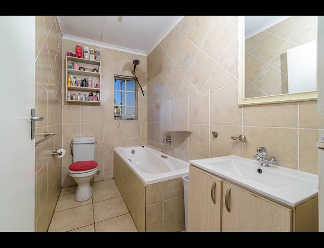 2 BEDROOM APARTMENT FOR SALE IN RADIOKOP